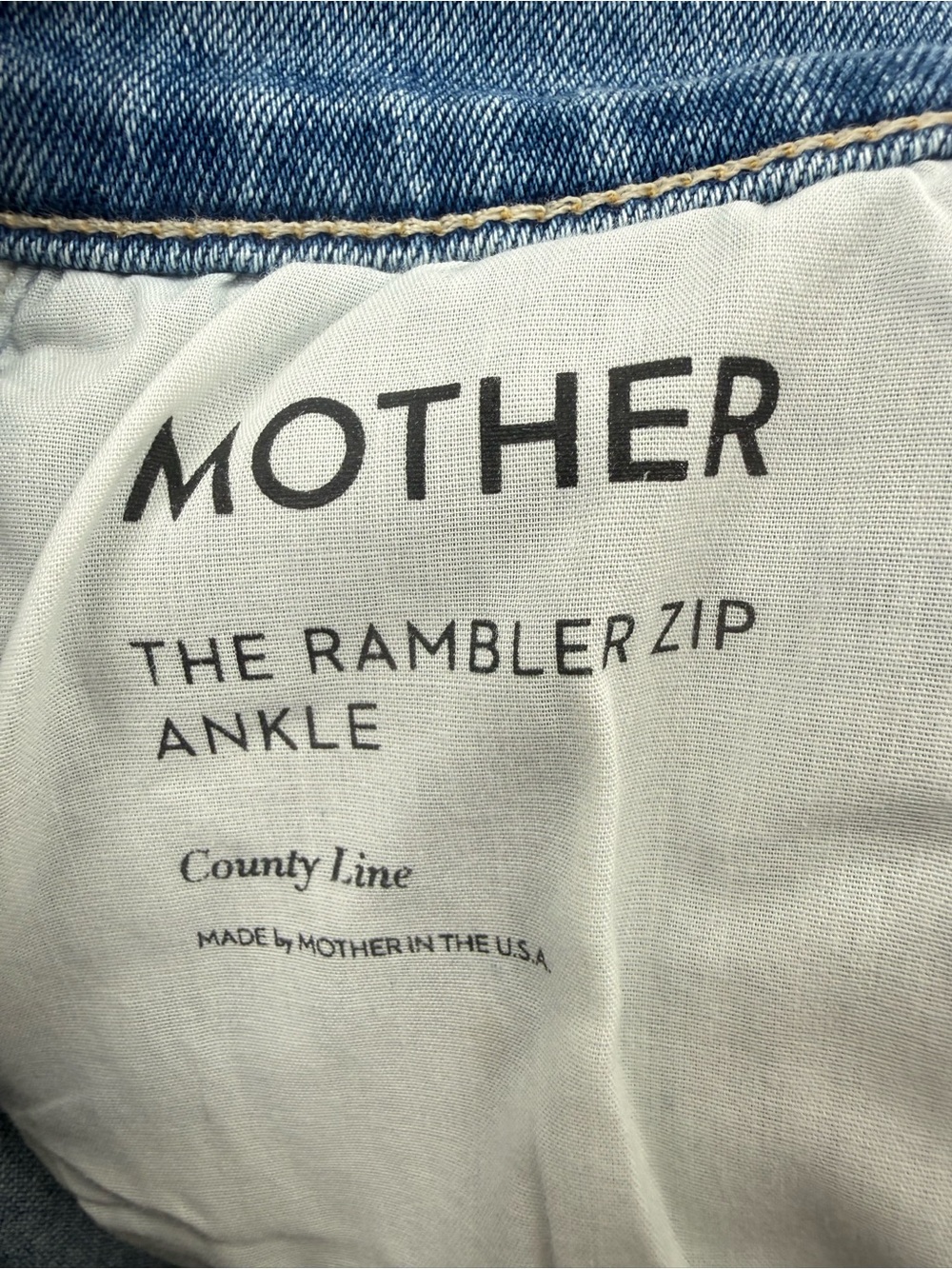 Mother The Rambler Preppy High Waisted Zip Ankle Jeans in Country Line Wash 26 - Picture 14 of 16